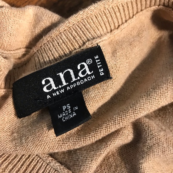Crew-neck Tan Sweater - Picture 3 of 4